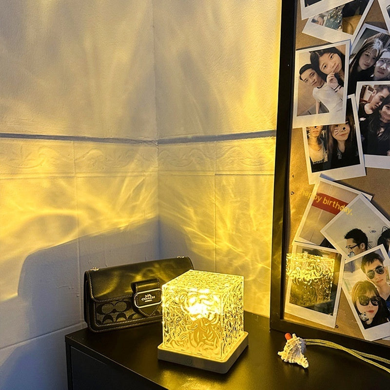Magisk vattenripple-lampa – 16 färger & fjärrkontroll